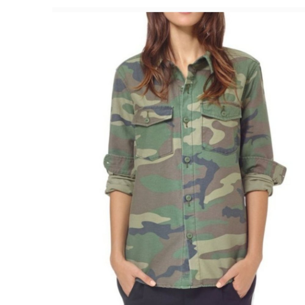 TNA Camo Button Up Top XS - Perfect Condition